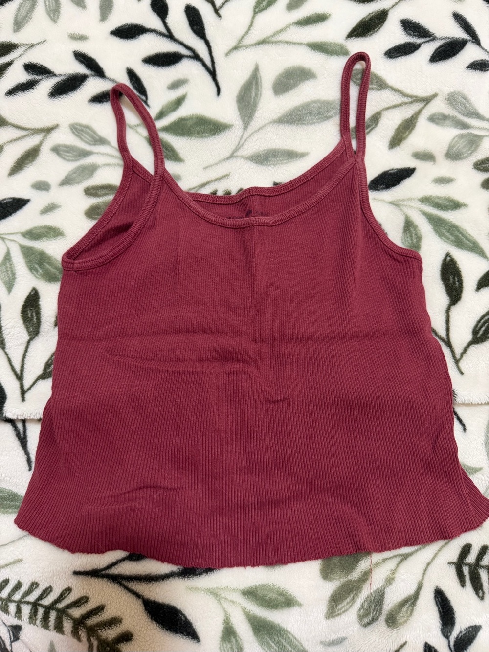 Brandy Melville Ribbed Spaghetti Strap Tank - Burgundy